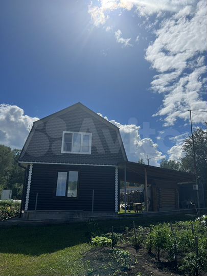 Дом 83,6 м² на участке 6 сот.