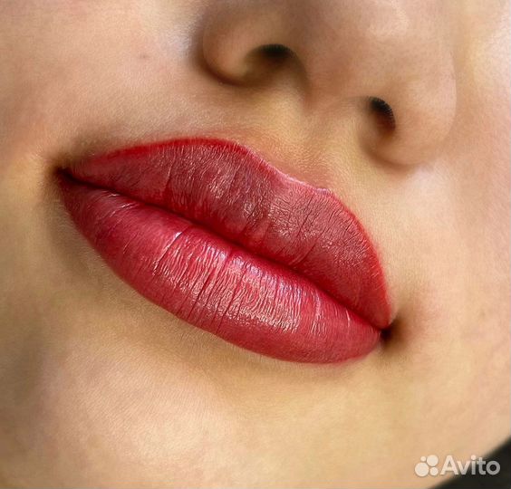 Перманентный макияж губ