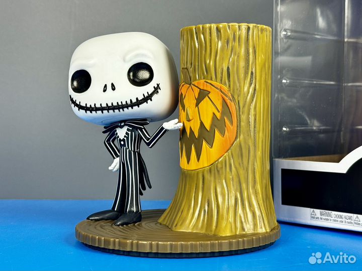 Funko Pop 1361 Jack Skellington with Haloween Door