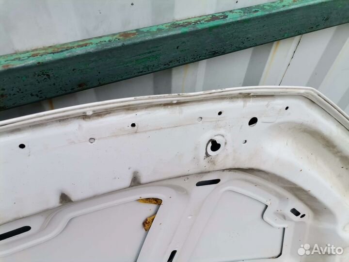 Капот Volkswagen Jetta 6