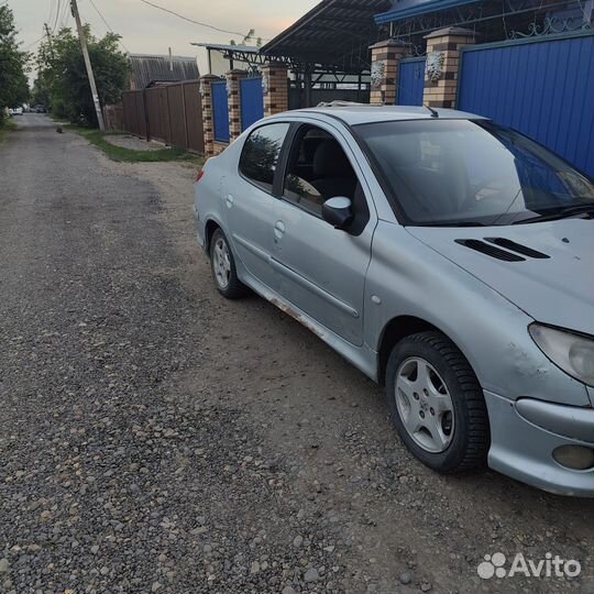 Peugeot 206 1.4 МТ, 2007, 297 260 км