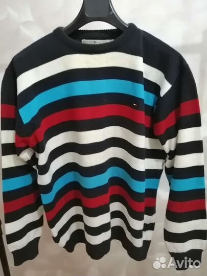 Свитера, джемпера