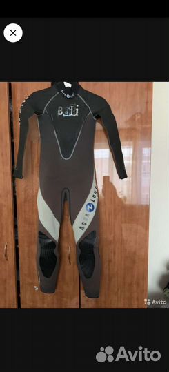 Гидрокостюм женский 3 мм