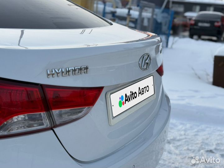 Hyundai Elantra 1.8 AT, 2011, 167 100 км