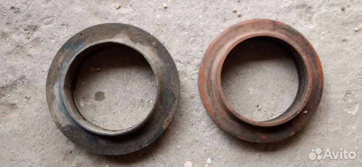 Подкрылки Ниссан Тиида