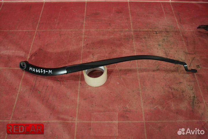 Поводок стеклоочистителя правый Kia Sportage 4 (16