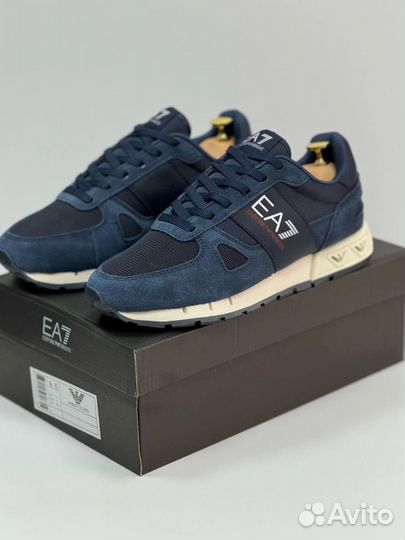 Кроссовки Armani