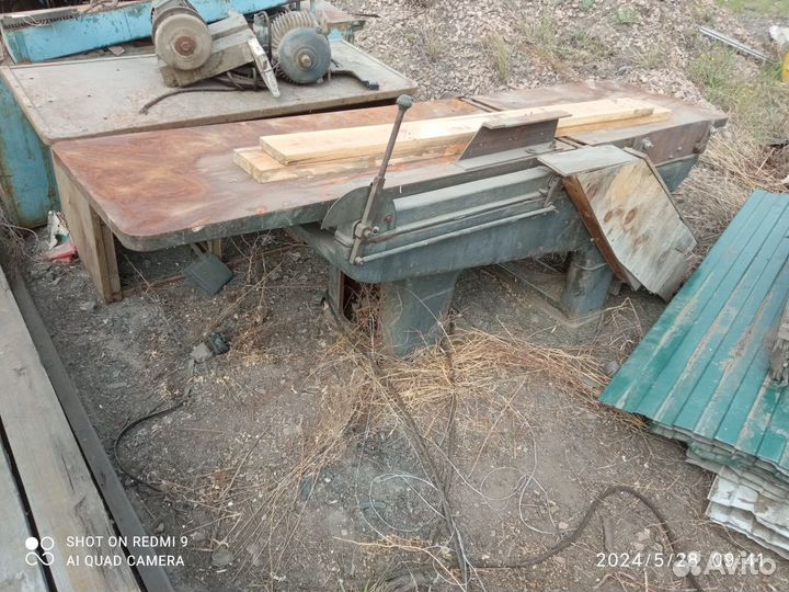 Станки деревообрабатывающие