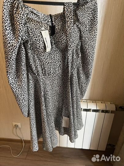 Платье новое с биркой,размер 42-44
