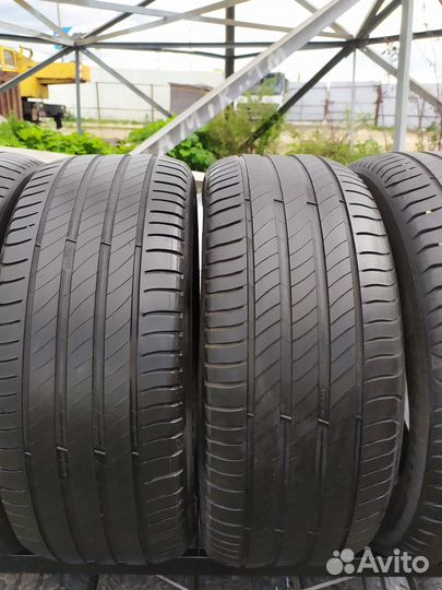 Michelin Primacy 4 235/45 R18 98W