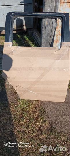 Дверь ждип либерти задняя правая