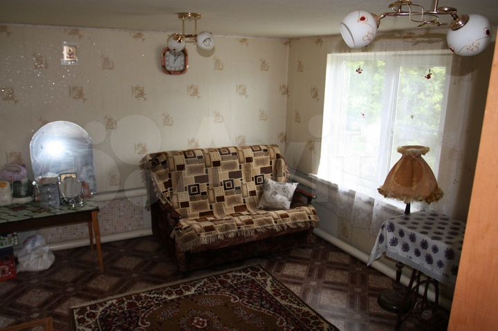 Дом 35 м² на участке 32 сот.