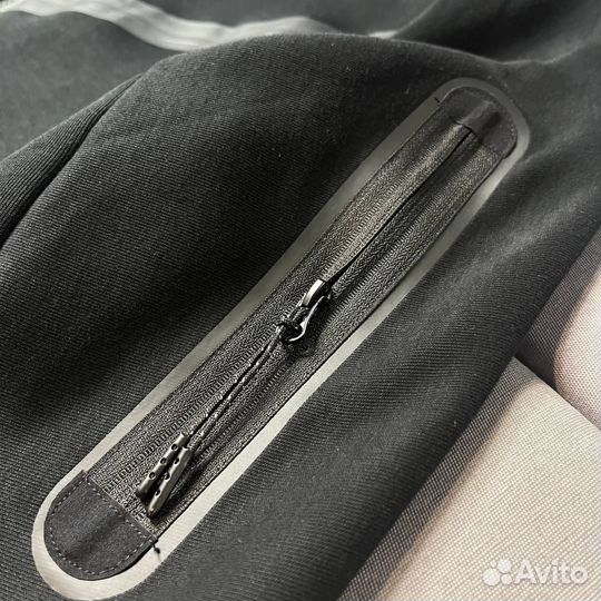 Nike Tech Fleece