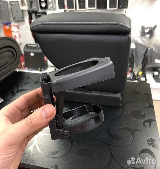 Подлокотник для Chevrolet Niva 2002-2008г