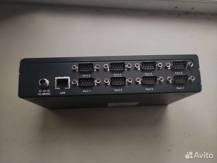 Moxa nport 5650-8-DLT