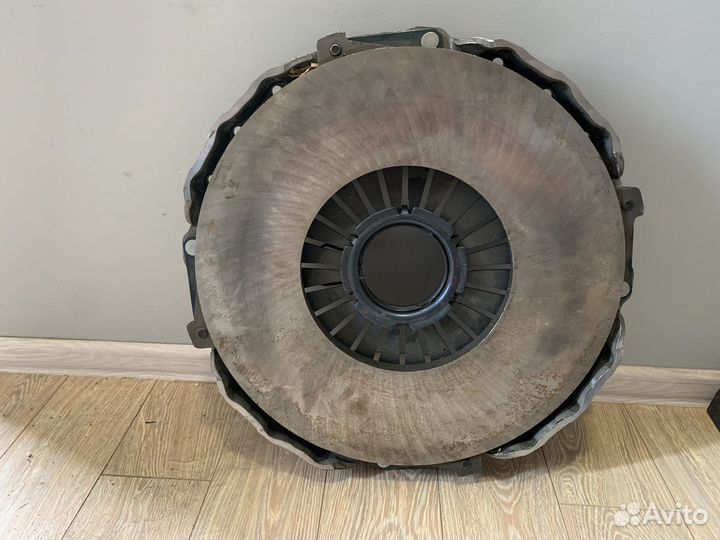 Корзина+выжимной shacman.Водяной насос CAT4