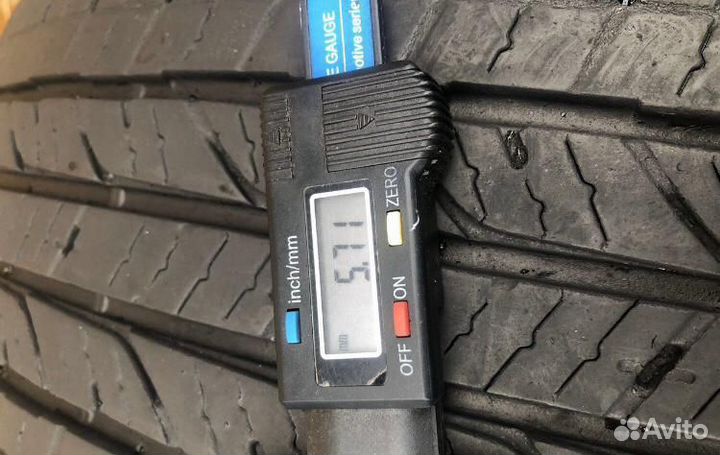 Bridgestone Dueler H/T 215/60 R17