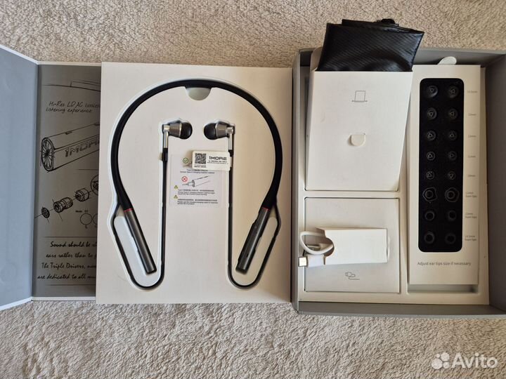 Беспроводные наушники