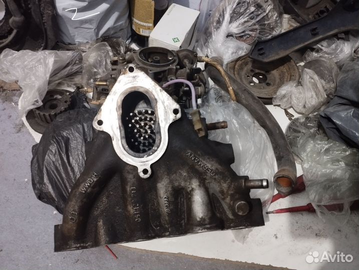 Впускной коллектор VW Golf 2 Jetta 2