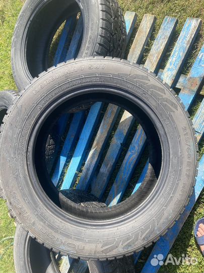 Nordman 7 215/60 R17