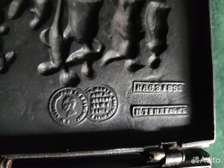 Шкатулка. Россия, Касли. П.Теплековъ, 1892 год