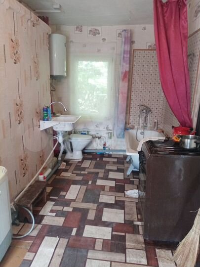 Дом 42 м² на участке 6 сот.