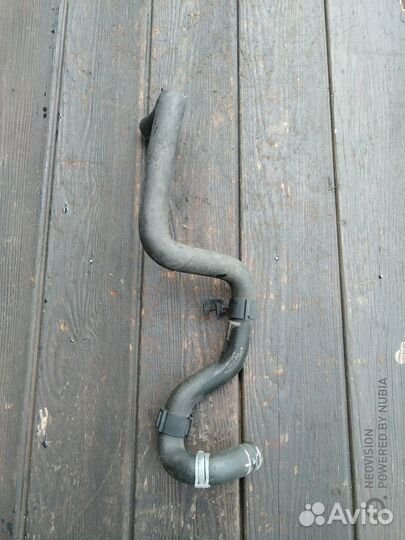 Шланг системы охлаждения Фольксваген Т5 2.5