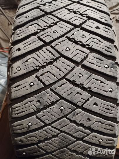 Goodyear Ultragrip Ice Arctic 205/55 R16 94T