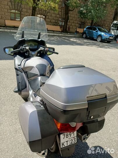 Мотоцикл honda ST 1300