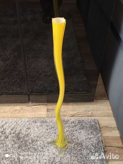 Ваза напольная интерьерная,высокая,из стекла