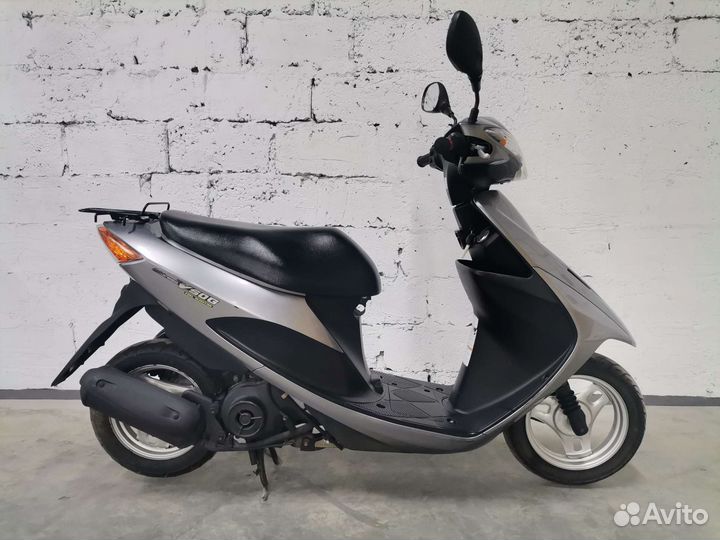 Скутер Suzuki Address V50