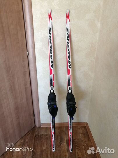 Беговые лыжи