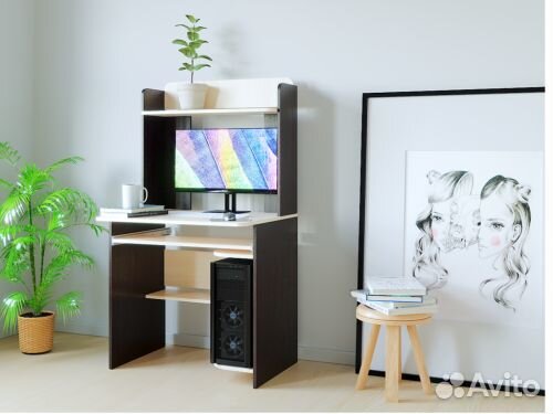 Стол компьютерный удобный