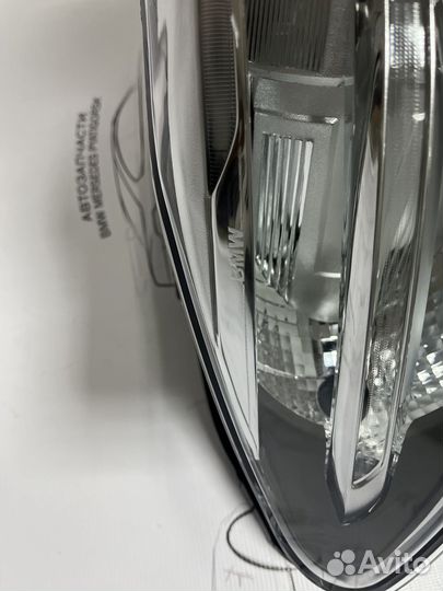 Правая пассажирская фара BMW F10 рестайл биксенон