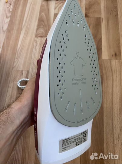 Утюг scarlett SI30K25