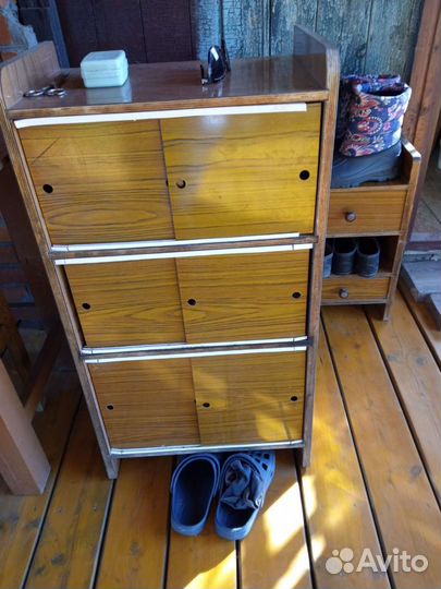 Тумбочки для дачи