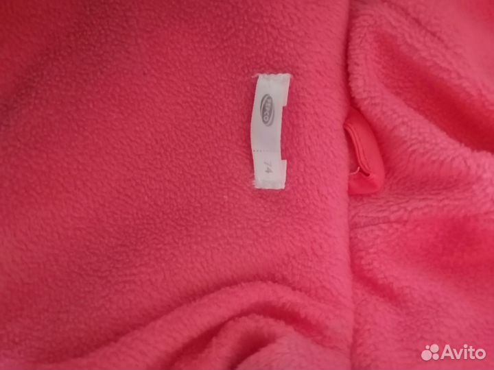 Курточка на девочку