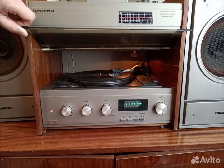 Проигрыватель винила СССР