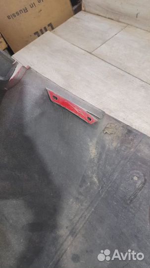 Бампер задний под парктроники Audi Q3 8U С 2011 По