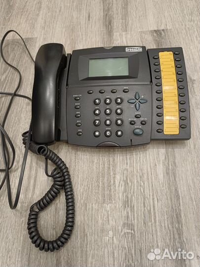 Телефон системный