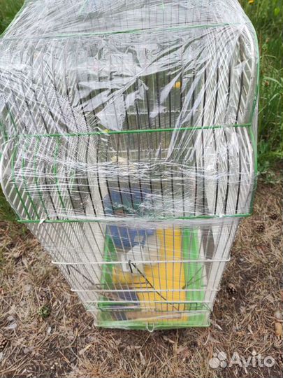Большая клетка для птиц
