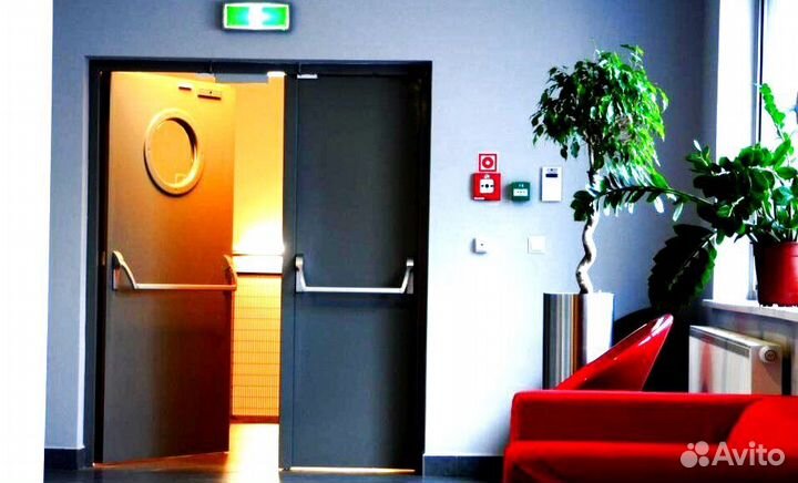 Входные противопожарные металлические двери Ei60