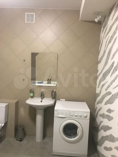 2-к. квартира, 57 м², 14/17 эт.