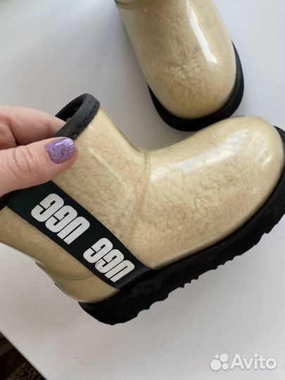 UGG детские 28,5
