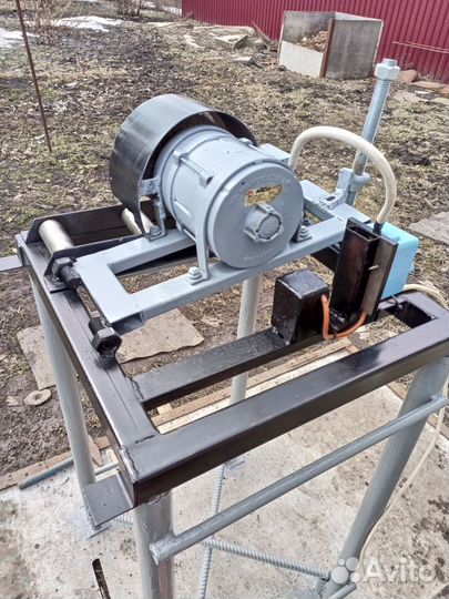 Станок для чистки профтрубы