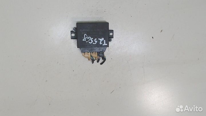 Блок управления парктрониками Ford C-Max, 2011