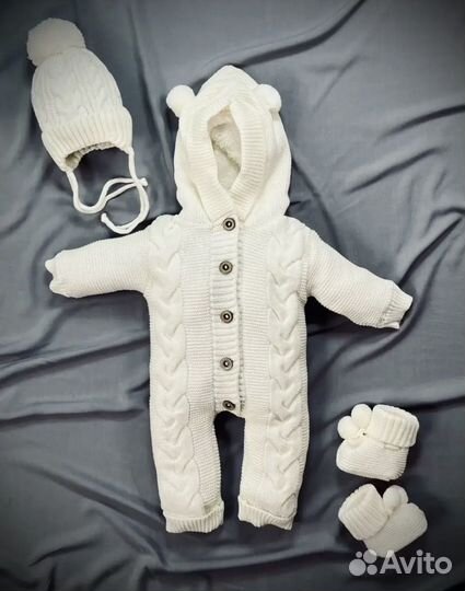 Комплект на выписку зима