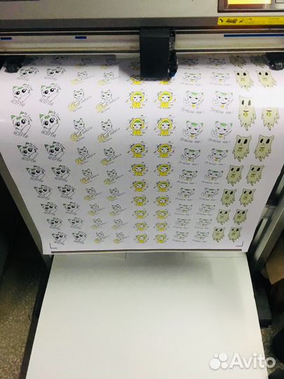 Стикеры, виниловые наклейки, печать на самоклейке