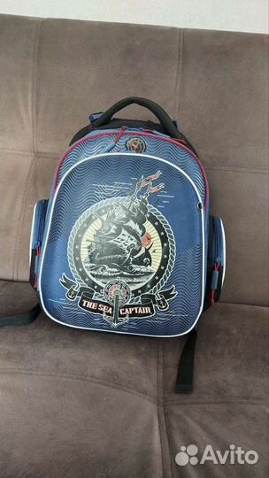 Школьный рюкзак