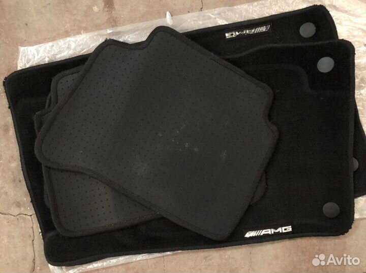 Ковры ворсовые в салон w211 AMG